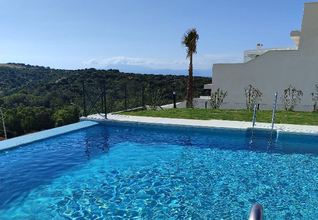 Apartment in Tarifa - Sunny and wind sheltered garden - Fiberglass WIFI  Apartment in Tarifa - Sunny and wind sheltered garden - Fiberglass WIFI