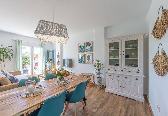 Apartment in Tarifa - Sunny and wind sheltered garden - Fiberglass WIFI  Apartment in Tarifa - Sunny and wind sheltered garden - Fiberglass WIFI