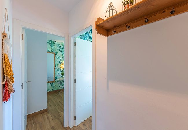 Apartment in Tarifa - Sunny and wind sheltered garden - Fiberglass WIFI  Apartment in Tarifa - Sunny and wind sheltered garden - Fiberglass WIFI