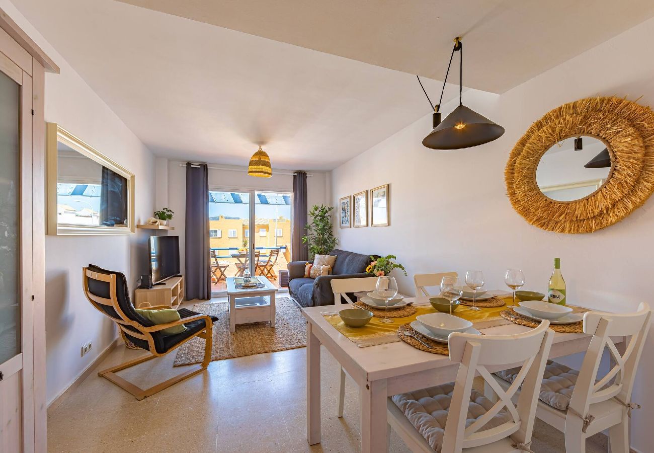 Residence in Tarifa - Beachfront, pool, terrace & WIFI 