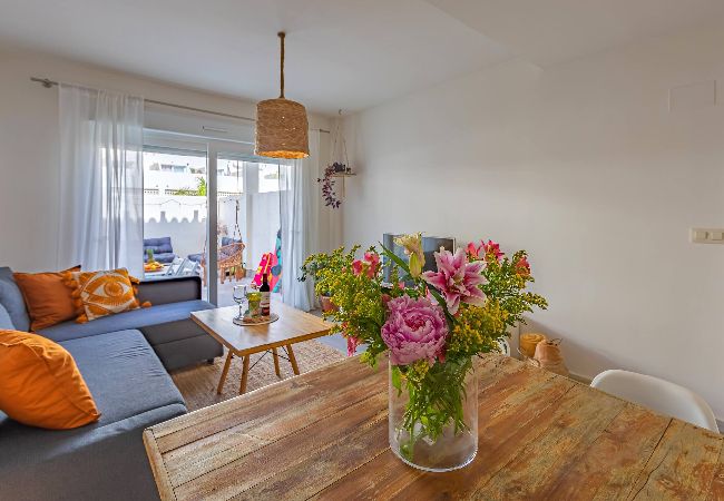 Apartment in Tarifa - Beach at 350m, Pool, Chillout Patio and Fibre WIFI  Apartment in Tarifa - Beach at 350m, Pool, Chillout Patio and Fibre WIFI