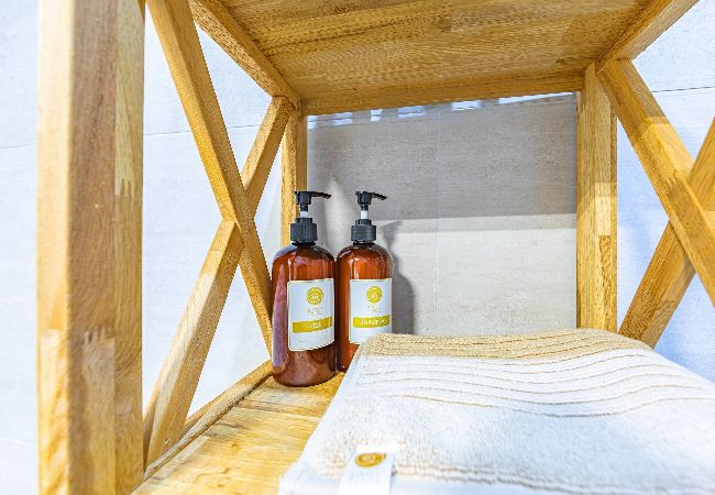 Apartment in Tarifa - Beach at 350m, Pool, Chillout Patio and Fibre WIFI  Apartment in Tarifa - Beach at 350m, Pool, Chillout Patio and Fibre WIFI