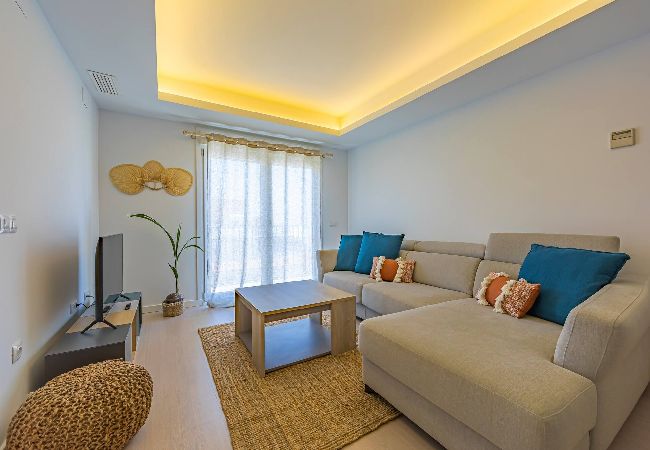 Apartment in Tarifa - Ventura – Central, Pool, Balcony, WiFi and Parking Apartment in Tarifa - Ventura – Central, Pool, Balcony, WiFi and Parking