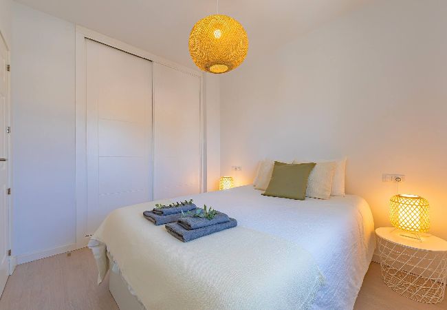 Apartment in Tarifa - Ventura – Central, Pool, Balcony, WiFi and Parking Apartment in Tarifa - Ventura – Central, Pool, Balcony, WiFi and Parking