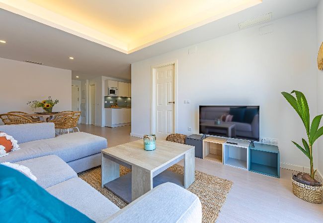 Apartment in Tarifa - Ventura – Central, Pool, Balcony, WiFi and Parking Apartment in Tarifa - Ventura – Central, Pool, Balcony, WiFi and Parking