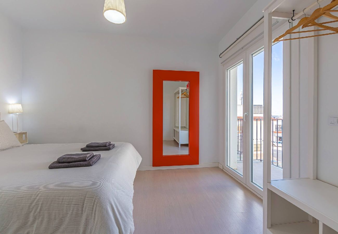 Apartment in Tarifa - Ventura P1 - Pool & Central Location - Private Parking