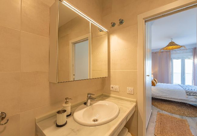 Residence in Tarifa - Spacious Private Garden and pool -  WIFI Fibre  Residence in Tarifa - Spacious Private Garden and pool -  WIFI Fibre