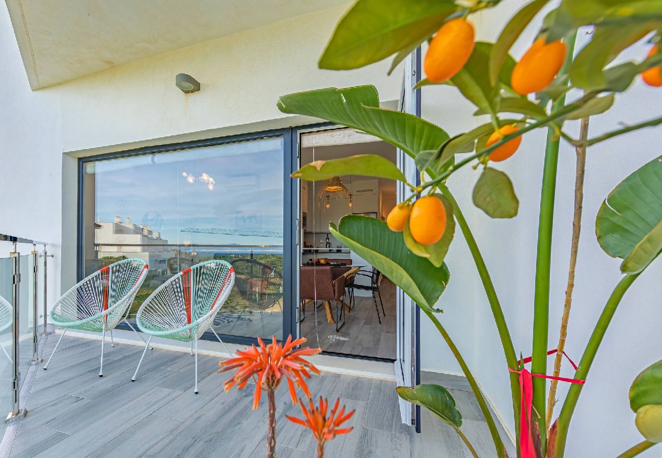 Residence in Tarifa - -