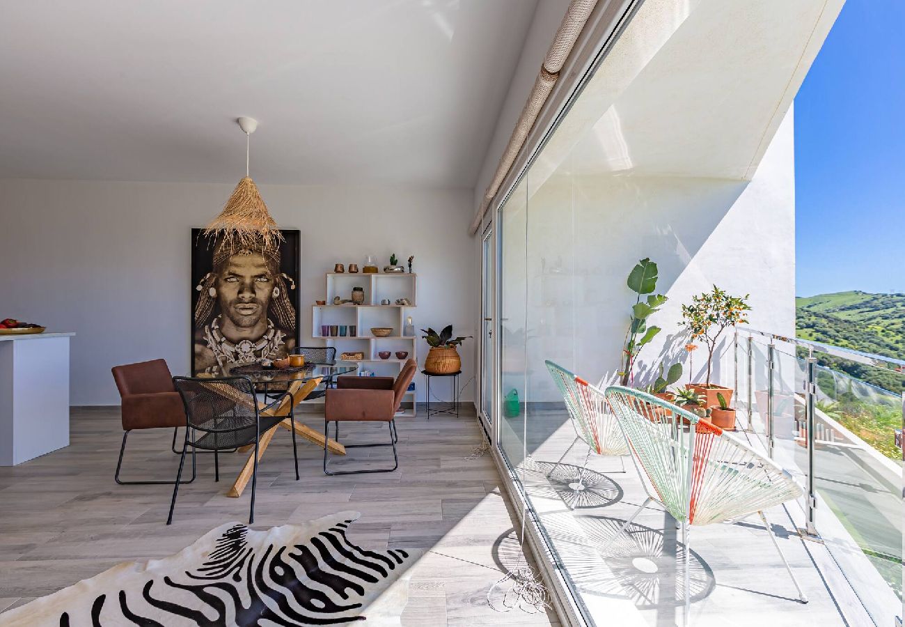 Residence in Tarifa - -