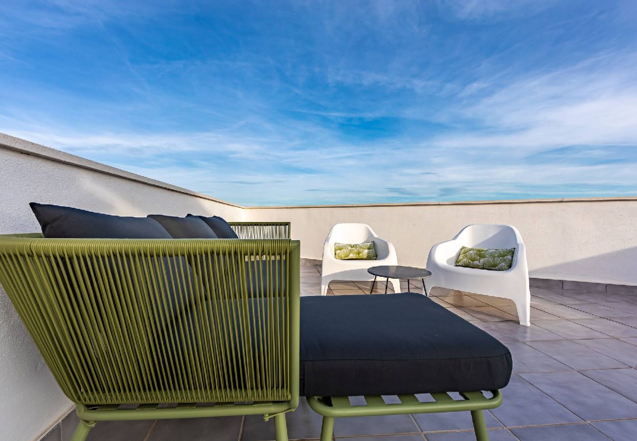 Residence in Tarifa - -
