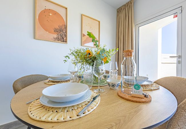 Residence in Tarifa - Spacious terrace, pool, private garage, and fiber internet Residence in Tarifa - Spacious terrace, pool, private garage, and fiber internet