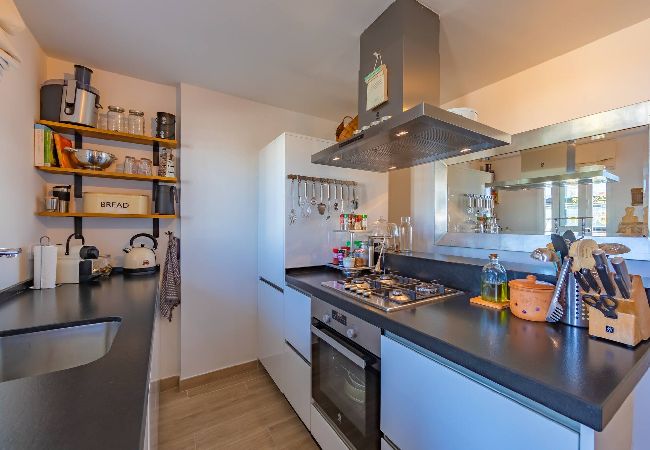 Apartment in Tarifa - Terrace, pool, near beach & home office (Fibre)  Apartment in Tarifa - Terrace, pool, near beach & home office (Fibre)