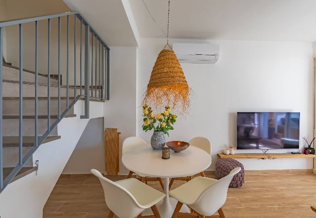 Apartment in Tarifa - Terrace, pool, near beach & home office (Fibre)  Apartment in Tarifa - Terrace, pool, near beach & home office (Fibre)