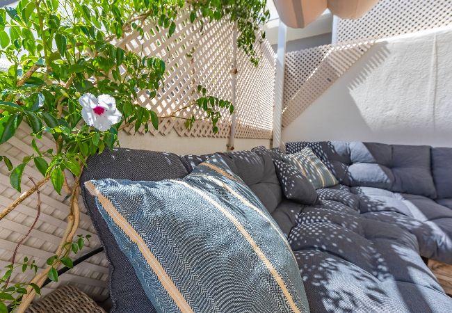 Apartment in Tarifa - Terrace, pool, near beach & home office (Fibre)  Apartment in Tarifa - Terrace, pool, near beach & home office (Fibre)