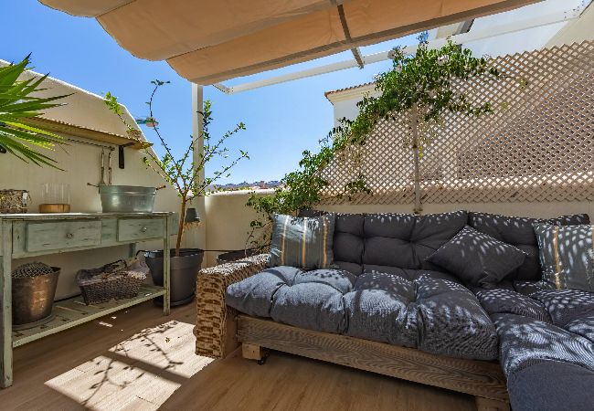 Apartment in Tarifa - Terrace, pool, near beach & home office (Fibre)  Apartment in Tarifa - Terrace, pool, near beach & home office (Fibre)