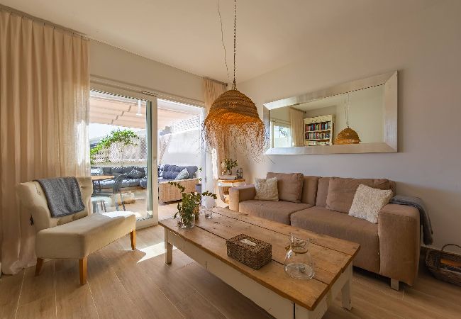 Apartment in Tarifa - Terrace, pool, near beach & home office (Fibre)  Apartment in Tarifa - Terrace, pool, near beach & home office (Fibre)