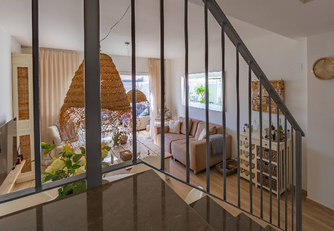 Apartment in Tarifa - Terrace, pool, near beach & home office (Fibre)  Apartment in Tarifa - Terrace, pool, near beach & home office (Fibre)