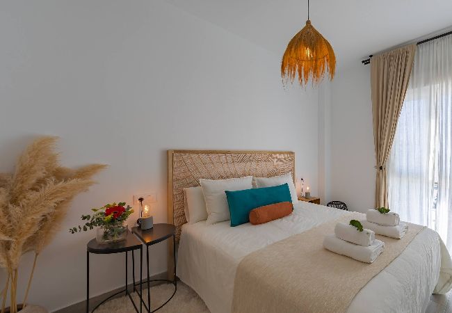 Apartment in Tarifa - Centric, Terrace & Pool - Fiberglass WIFI  Apartment in Tarifa - Centric, Terrace & Pool - Fiberglass WIFI