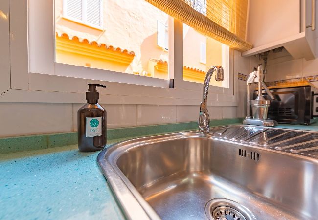 Apartment in Tarifa - Beachfront, pool, terrace, garage & fibre internet  Apartment in Tarifa - Beachfront, pool, terrace, garage & fibre internet