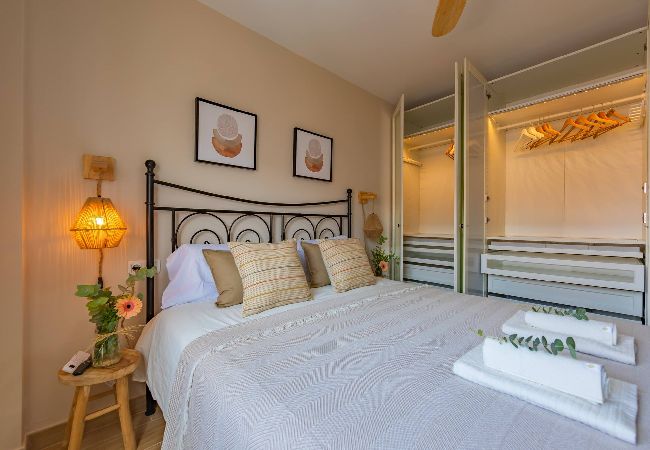 Apartment in Tarifa - Beachfront, pool, terrace, garage & fibre internet  Apartment in Tarifa - Beachfront, pool, terrace, garage & fibre internet