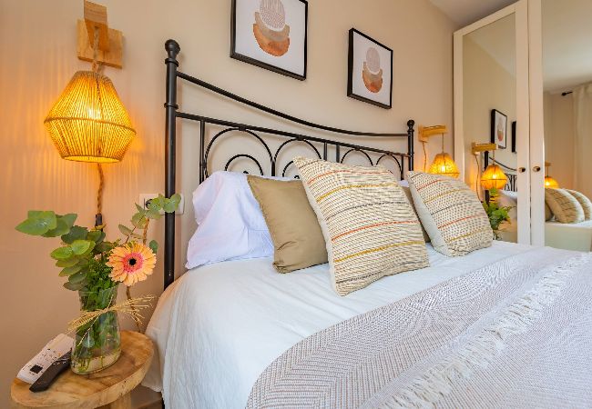 Apartment in Tarifa - Beachfront, pool, terrace, garage & fibre internet  Apartment in Tarifa - Beachfront, pool, terrace, garage & fibre internet