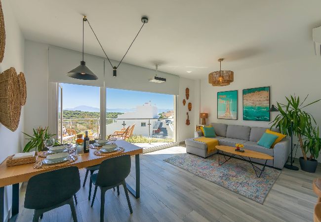 Residence in Tarifa - Panoramic Views, Terrace & Pool - Fiberglass WIFI  Residence in Tarifa - Panoramic Views, Terrace & Pool - Fiberglass WIFI