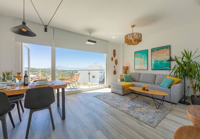 Residence in Tarifa - Panoramic Views, Terrace & Pool - Fiberglass WIFI  Residence in Tarifa - Panoramic Views, Terrace & Pool - Fiberglass WIFI