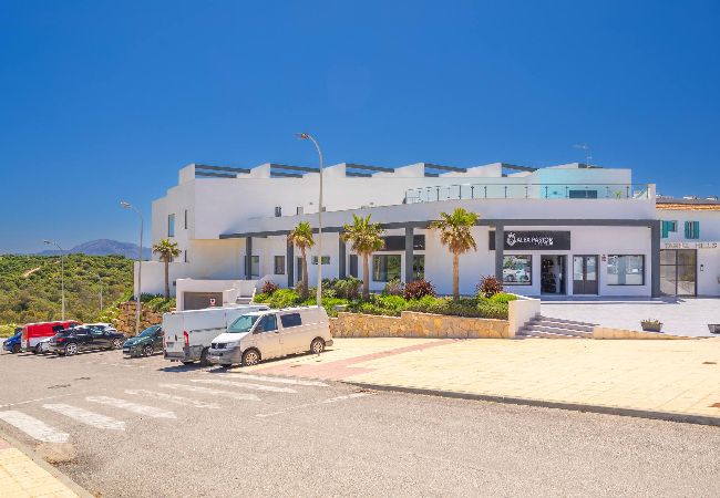 Residence in Tarifa - Panoramic Views, Terrace & Pool - Fiberglass WIFI  Residence in Tarifa - Panoramic Views, Terrace & Pool - Fiberglass WIFI