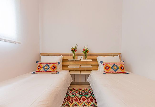 Residence in Tarifa - Panoramic Views, Terrace & Pool - Fiberglass WIFI  Residence in Tarifa - Panoramic Views, Terrace & Pool - Fiberglass WIFI