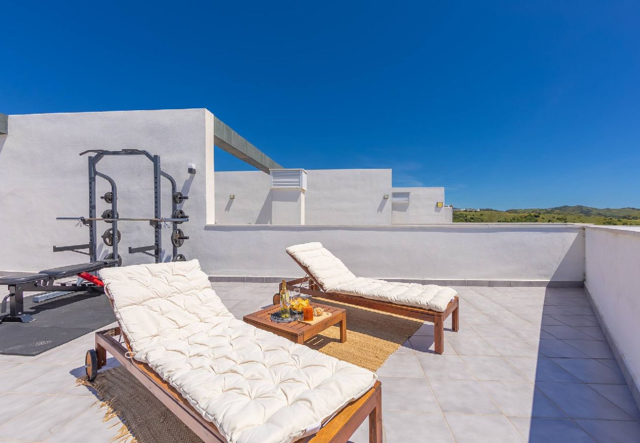 Residence in Tarifa - Panoramic Views, Terrace & Pool - Fiberglass WIFI 