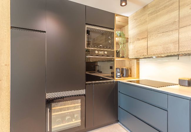 Apartment in Tarifa - Terrace, sea view, pool, parking space & fibre  Apartment in Tarifa - Terrace, sea view, pool, parking space & fibre