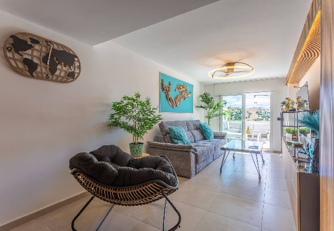 Apartment in Tarifa - Terrace, sea view, pool, parking space & fibre  Apartment in Tarifa - Terrace, sea view, pool, parking space & fibre