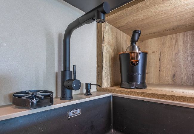 Apartment in Tarifa - Terrace, sea view, pool, parking space & fibre  Apartment in Tarifa - Terrace, sea view, pool, parking space & fibre