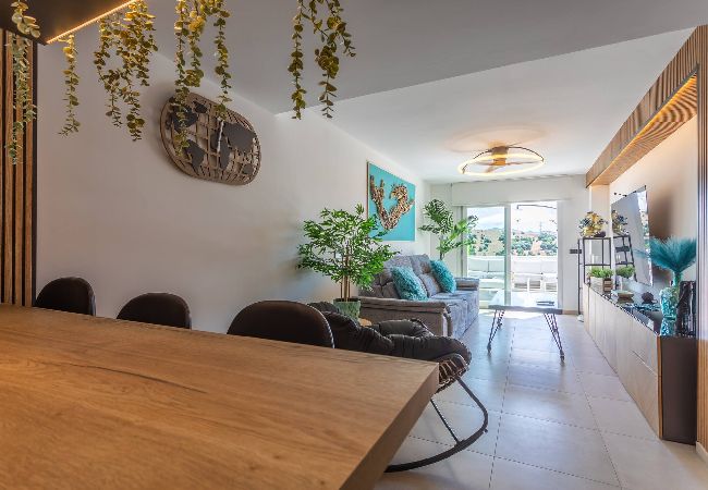 Apartment in Tarifa - Terrace, sea view, pool, parking space & fibre  Apartment in Tarifa - Terrace, sea view, pool, parking space & fibre