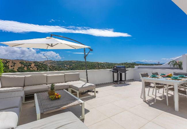 Apartment in Tarifa - Terrace, sea view, pool, parking space & fibre  Apartment in Tarifa - Terrace, sea view, pool, parking space & fibre