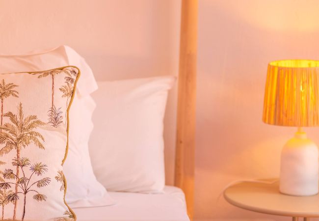 Apartment in Tarifa - 2nd line beach, garden, office & WIFI  Apartment in Tarifa - 2nd line beach, garden, office & WIFI