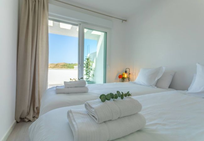 Apartment in Tarifa - Terrace with views, pool, parking space & WIFI  Apartment in Tarifa - Terrace with views, pool, parking space & WIFI