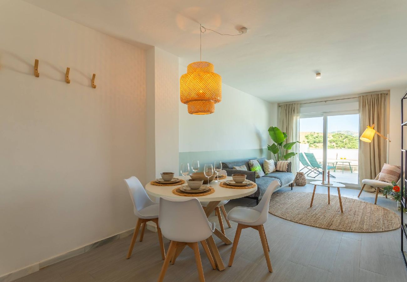 Apartment in Tarifa - Terrace with views, pool, parking space & WIFI 