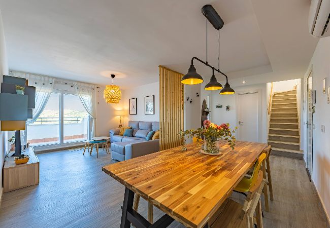 Residence in Tarifa - Africa views, 3 terraces, WIFI (fibre) and parking  Residence in Tarifa - Africa views, 3 terraces, WIFI (fibre) and parking