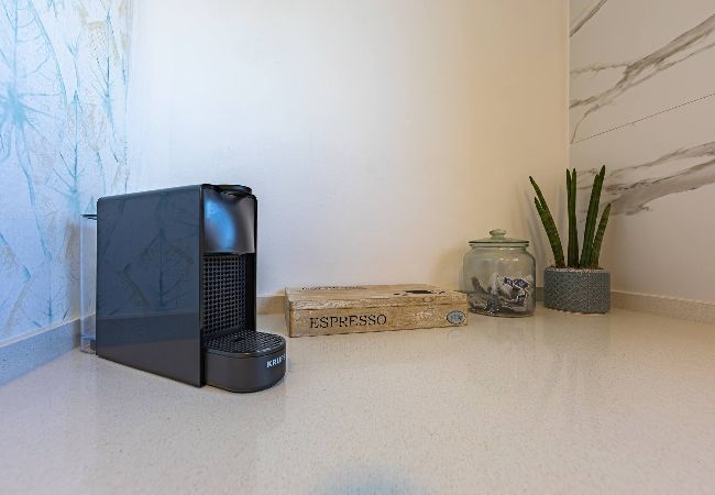 Residence in Tarifa - Africa views, 3 terraces, WIFI (fibre) and parking  Residence in Tarifa - Africa views, 3 terraces, WIFI (fibre) and parking