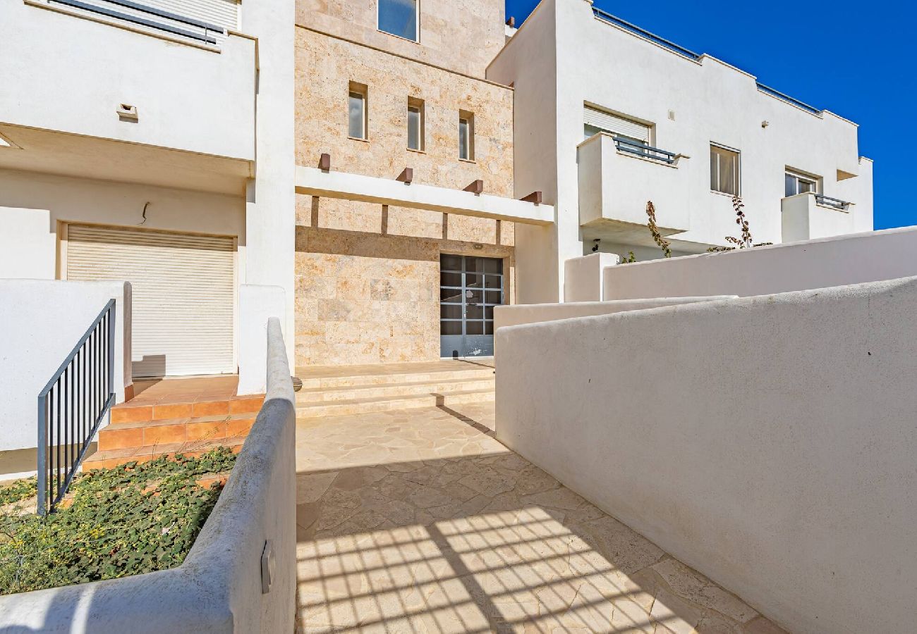 Residence in Tarifa - Africa views, 3 terraces, WIFI (fibre) and parking 