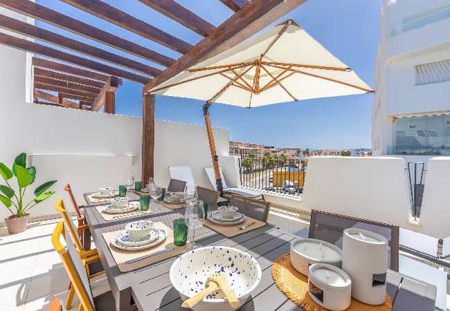 House in Cádiz - Spatious, Views, Terraces, Jacuzzi & WIFI (fibre)  House in Cádiz - Spatious, Views, Terraces, Jacuzzi & WIFI (fibre)