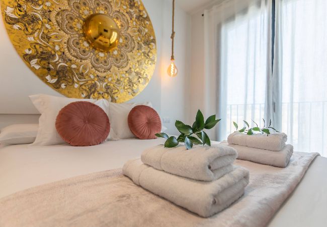 House in Cádiz - Spatious, Views, Terraces, Jacuzzi & WIFI (fibre)  House in Cádiz - Spatious, Views, Terraces, Jacuzzi & WIFI (fibre)