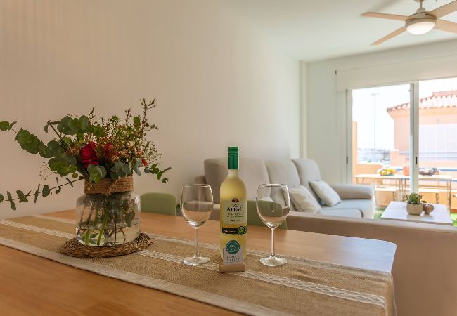 Apartment in Tarifa - 1st line beach, pool, terrace & fibre WIFI  Apartment in Tarifa - 1st line beach, pool, terrace & fibre WIFI