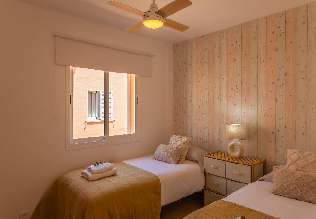 Apartment in Tarifa - 1st line beach, pool, terrace & fibre WIFI  Apartment in Tarifa - 1st line beach, pool, terrace & fibre WIFI