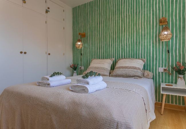 Apartment in Tarifa - 1st line beach, pool, terrace & fibre WIFI  Apartment in Tarifa - 1st line beach, pool, terrace & fibre WIFI