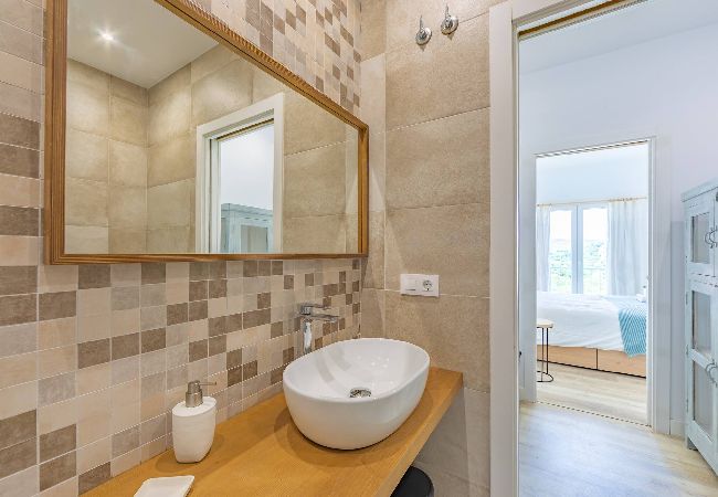 Apartment in Tarifa - Quiet and elegant with terrace and pool & WIFI  Apartment in Tarifa - Quiet and elegant with terrace and pool & WIFI