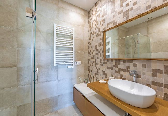 Apartment in Tarifa - Quiet and elegant with terrace and pool & WIFI  Apartment in Tarifa - Quiet and elegant with terrace and pool & WIFI