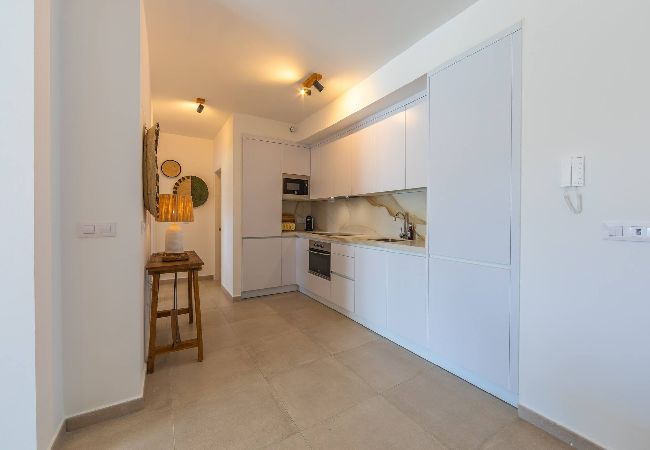 Apartment in Tarifa - Large garden with countryside views, pool & WIFI  Apartment in Tarifa - Large garden with countryside views, pool & WIFI