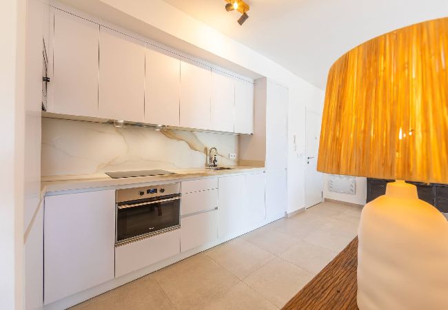 Apartment in Tarifa - Large garden with countryside views, pool & WIFI  Apartment in Tarifa - Large garden with countryside views, pool & WIFI